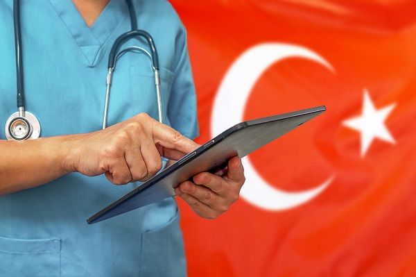 Médico en Turquía