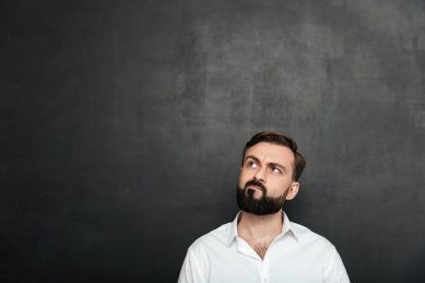 Qué son las costras en la cabeza tras el injerto capilar