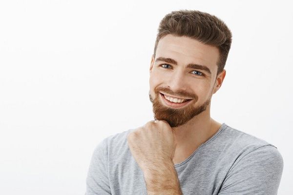 cabello grueso y saludable