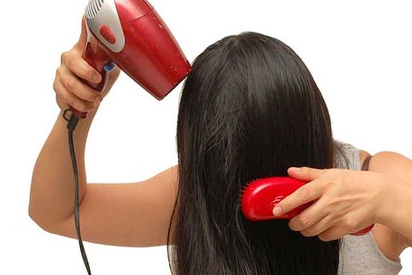 añadir volumen al cabello fino