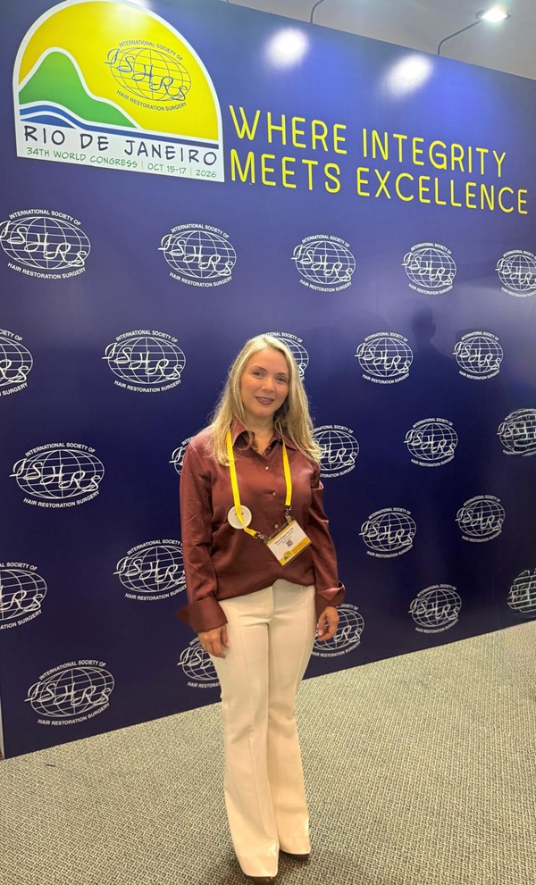 Dra. Diana Villegas Toro en el 34ª congreso mundial de ISHRS en Río de Janeiro